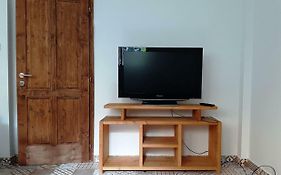 2 Bedroom Apartment Near Heroes Square